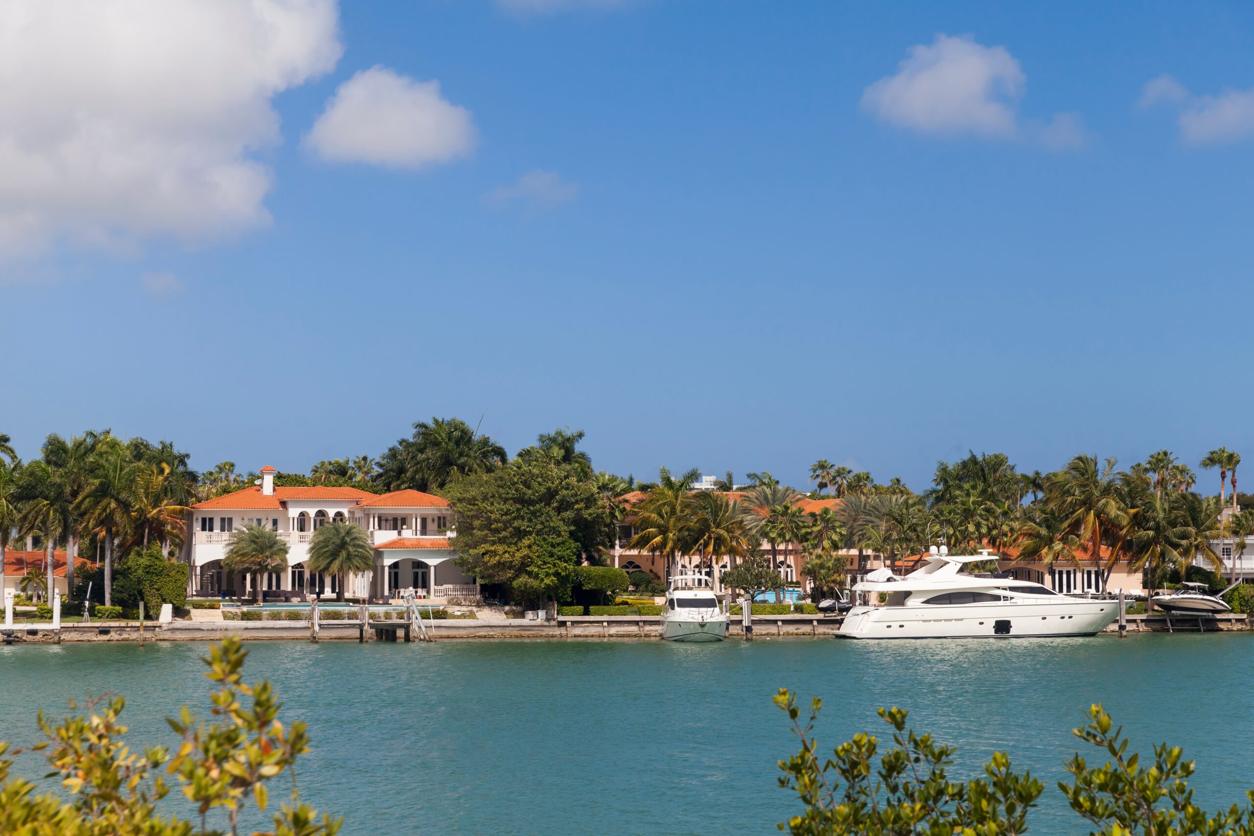 luxury living in miami 2025 03 09 20 00 15 utc