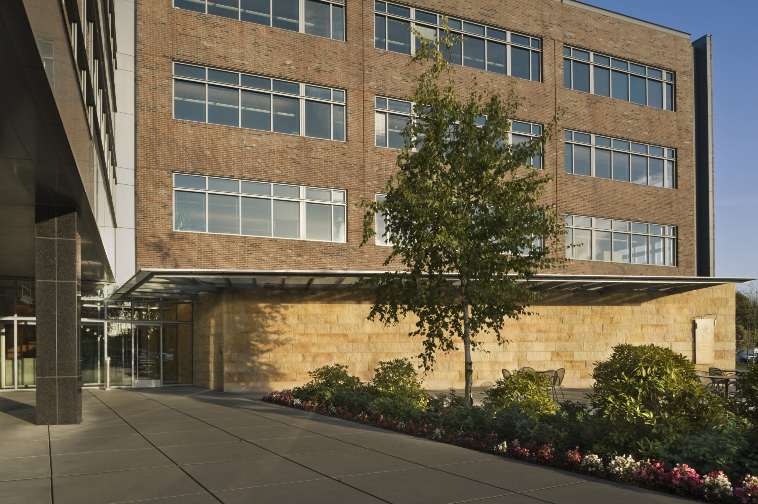 49229 office building entrance 2026 03 25 06 12 23 utc